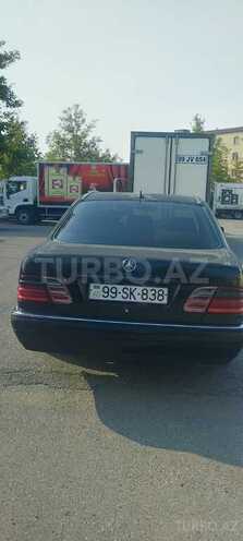 Mercedes E 240 1999, 230,000 km - 2.4 l - Bakı