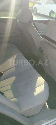 Mercedes E 240 1999, 230,000 km - 2.4 l - Bakı