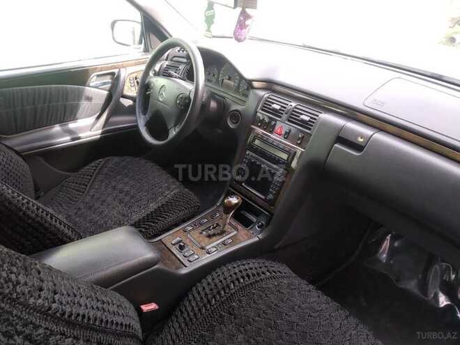 Mercedes E 320 2000, 329,464 km - 3.2 l - Bakı