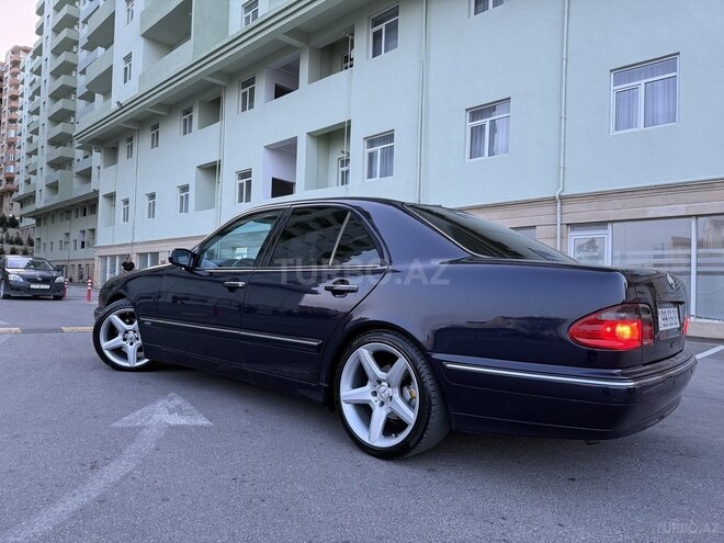 Mercedes E 220 d 2001, 320,000 km - 2.2 l - Bakı