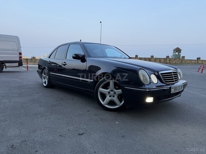Mercedes E 220 d 2001, 320,000 km - 2.2 l - Bakı