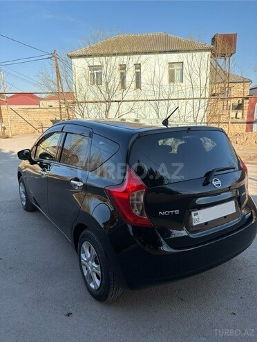 Nissan Note-6