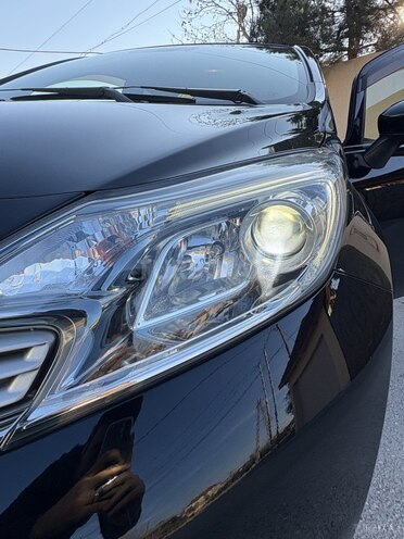 Nissan Note-10
