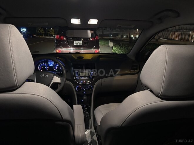 Hyundai Accent 2017, 129,475 km - 1.6 л - Bakı