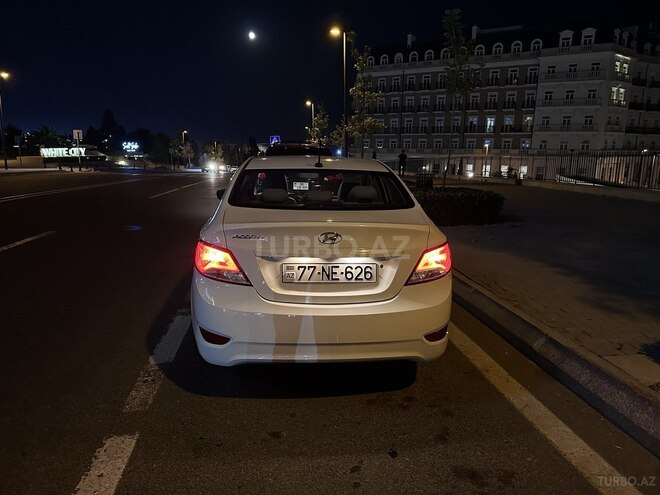 Hyundai Accent 2017, 129,475 km - 1.6 л - Bakı