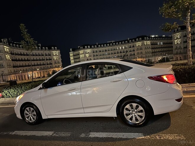 Hyundai Accent 2017, 129,475 km - 1.6 л - Bakı