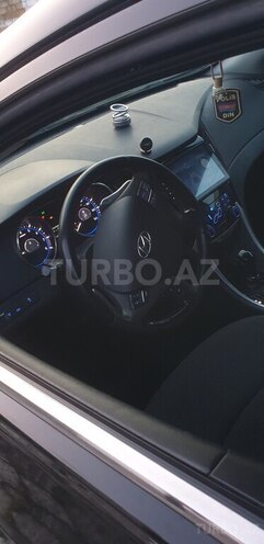Hyundai Sonata 2011, 177,795 km - 2.0 l - Şamaxı
