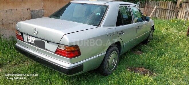 Mercedes E 200 1993, 341,523 km - 2.0 l - İmişli
