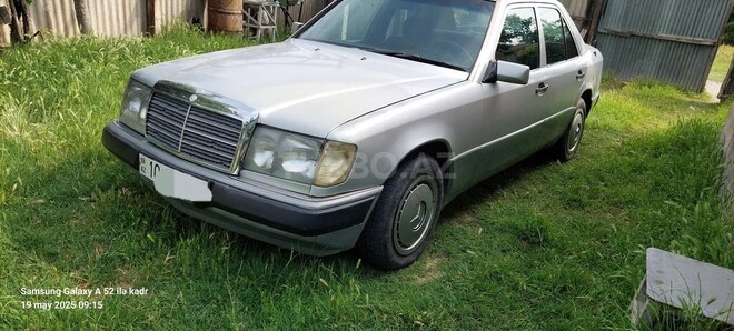 Mercedes E 200 1993, 341,523 km - 2.0 l - İmişli