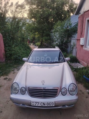 Mercedes E 200 2000, 443,000 km - 2.0 l - Gədəbəy