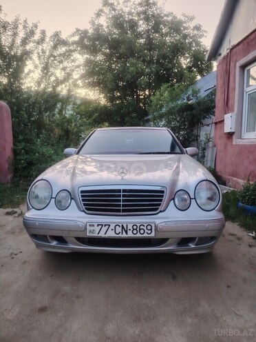 Mercedes E 200 2000, 443,000 km - 2.0 l - Gədəbəy