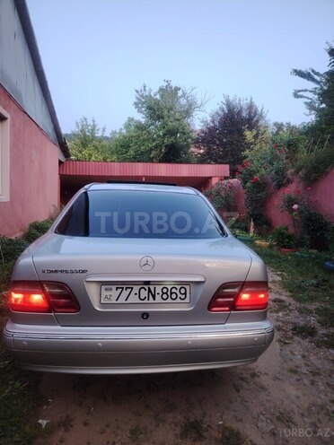 Mercedes E 200 2000, 443,000 km - 2.0 l - Gədəbəy