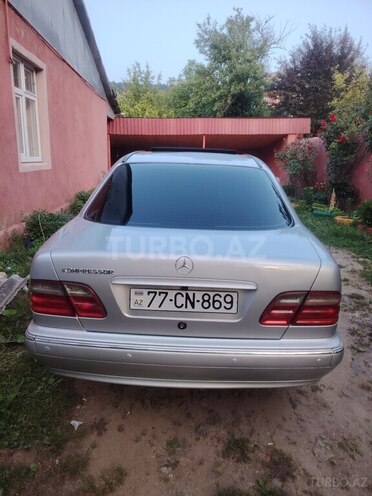 Mercedes E 200 2000, 443,000 km - 2.0 l - Gədəbəy