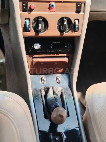 Mercedes E 200 d 1993, 350,800 km - 2.0 l - Sumqayıt