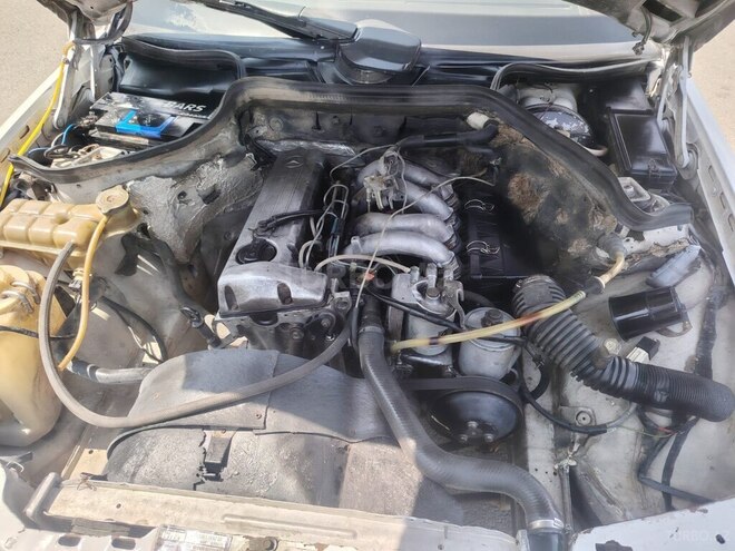 Mercedes E 200 d 1993, 350,800 km - 2.0 l - Sumqayıt