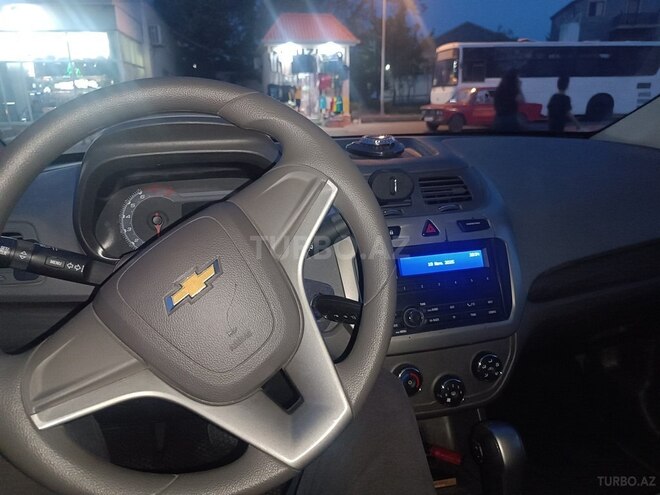 Chevrolet Cobalt-5