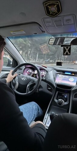 Hyundai Elantra 2012, 257,000 km - 1.8 l - Sumqayıt