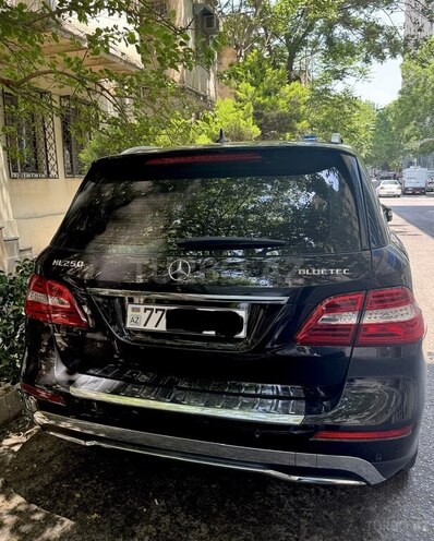 Mercedes ML 250 4MATIC 2012, 236,000 km - 2.2 l - Bakı