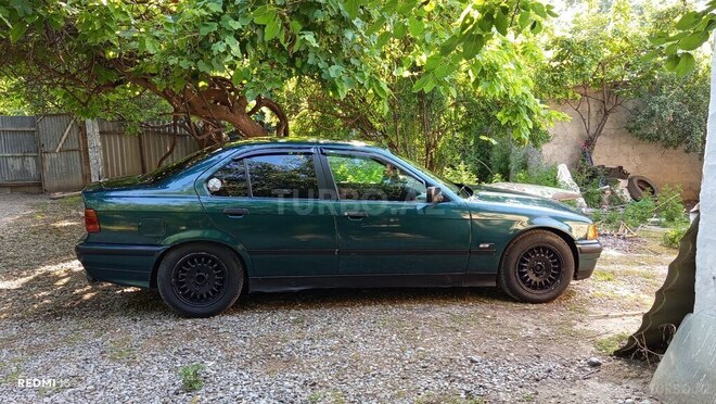 BMW 320 1993, 300,000 km - 2.0 l - Bərdə