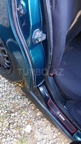 BMW 320 1993, 300,000 km - 2.0 l - Bərdə