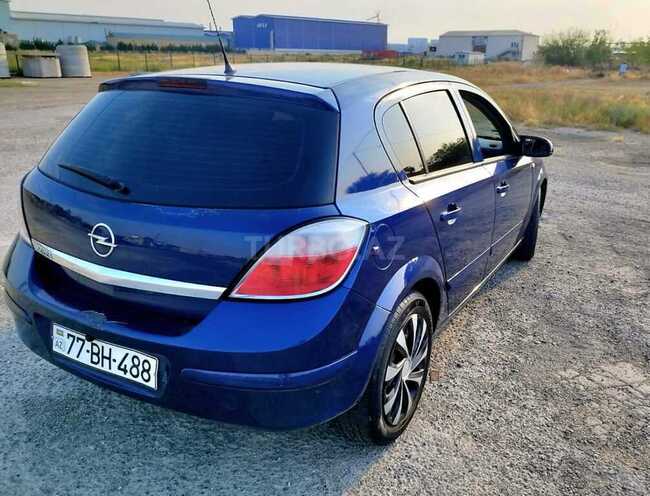 Opel Astra 2004, 288,000 km - 1.4 l - Bakı