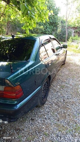BMW 320 1993, 300,000 km - 2.0 l - Bərdə
