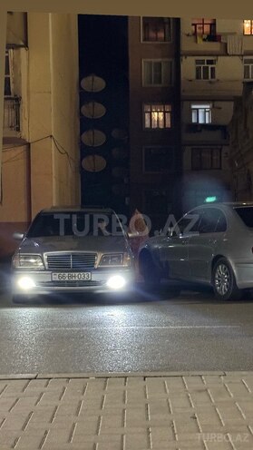 Mercedes C 200 1998, 800,000 km - 2.0 l - Yevlax