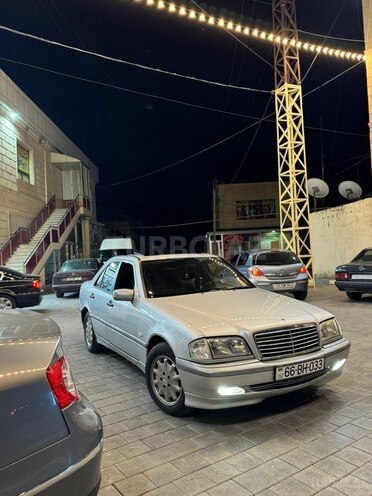 Mercedes C 200 1998, 800,000 km - 2.0 l - Yevlax