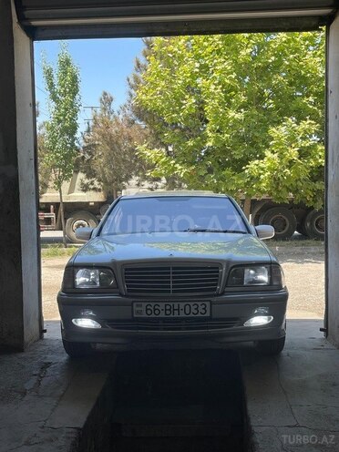 Mercedes C 200 1998, 800,000 km - 2.0 l - Yevlax