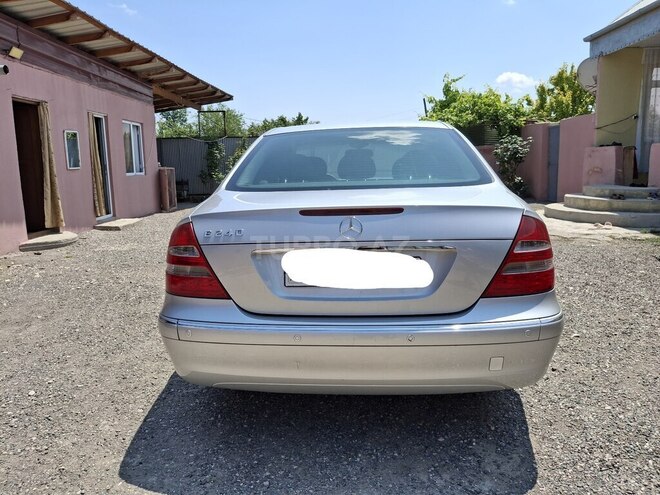 Mercedes E 240 2003, 215,500 km - 2.6 l - Goranboy
