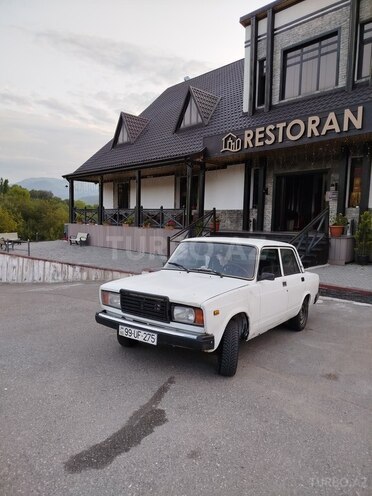 LADA (VAZ) 2107 2004, 95,000 km - 1.6 l - Şabran