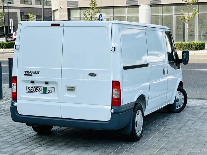 Ford Transit 2010, 198,000 km - 2.2 л - Bakı