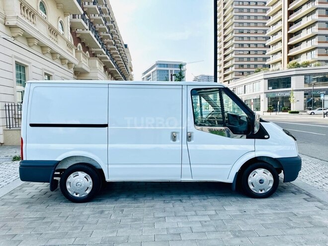 Ford Transit 2010, 198,000 km - 2.2 л - Bakı