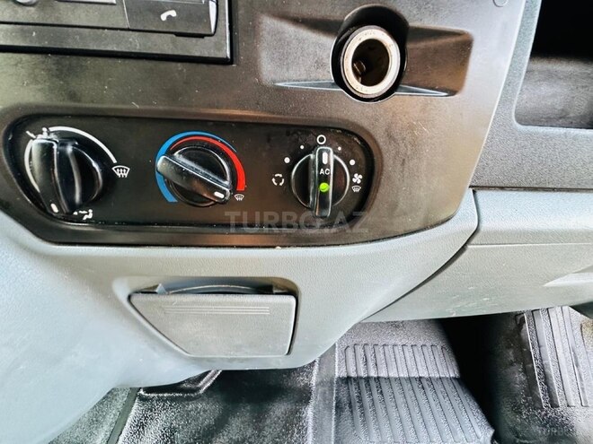 Ford Transit 2010, 198,000 km - 2.2 л - Bakı