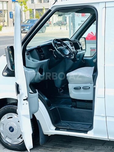 Ford Transit 2010, 198,000 km - 2.2 л - Bakı