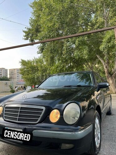 Mercedes E 270 2000, 499,102 km - 2.7 l - Bakı