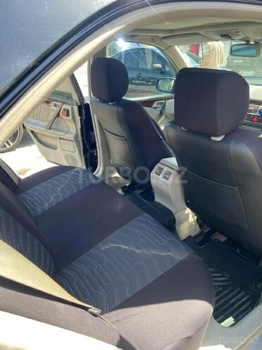 Mercedes E 270 2000, 499,102 km - 2.7 l - Bakı