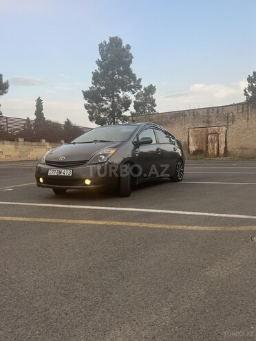Toyota Prius-4