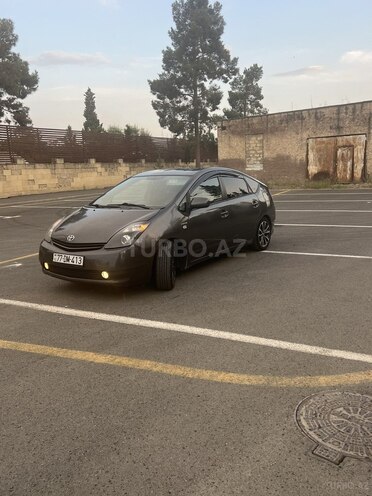 Toyota Prius-16