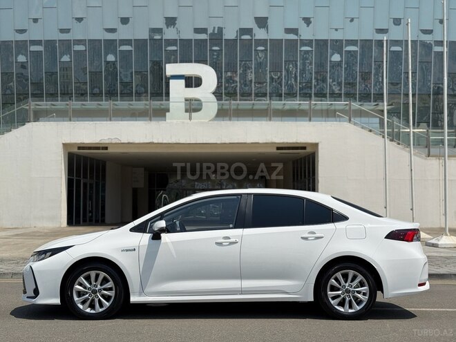 Toyota Corolla 2023, 43,000 km - 1.8 л - Bakı