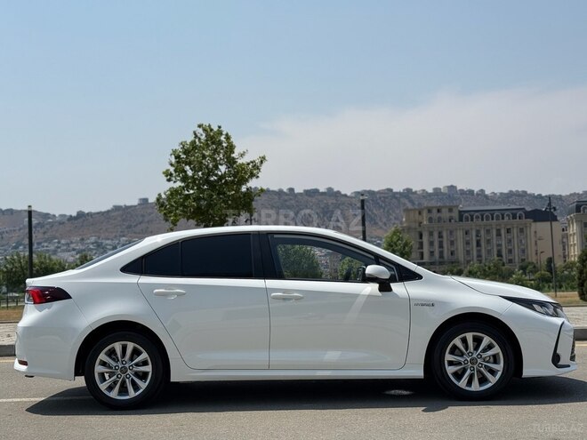Toyota Corolla 2023, 43,000 km - 1.8 л - Bakı
