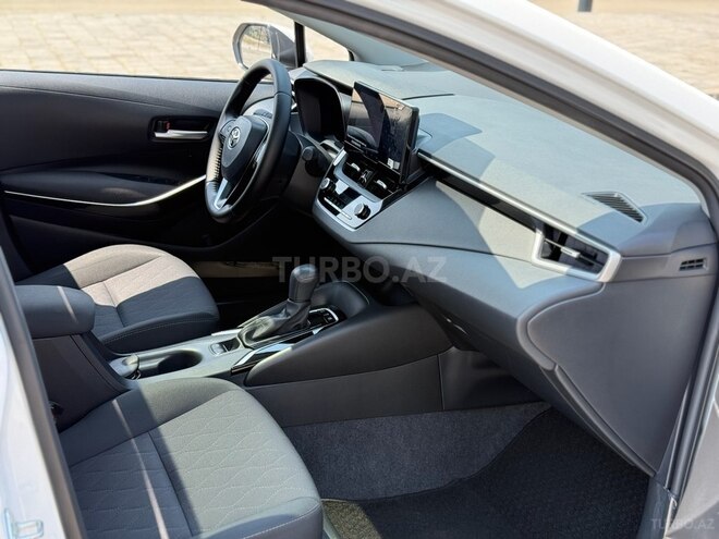 Toyota Corolla 2023, 43,000 km - 1.8 л - Bakı