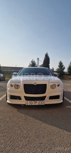 Chrysler 300C-1