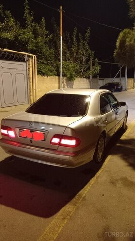 Mercedes E 230 1995, 600,000 km - 2.3 l - Bakı