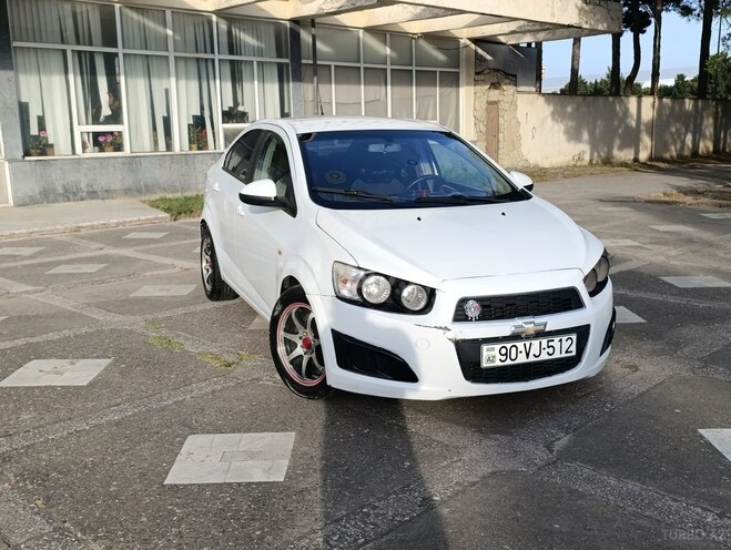 Chevrolet Aveo-2