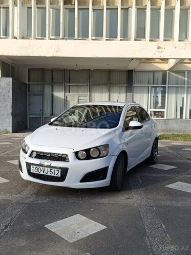 Chevrolet Aveo-5