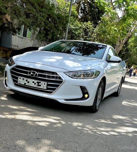 Hyundai Avante 2018, 102,000 km - 1.6 l - Bakı