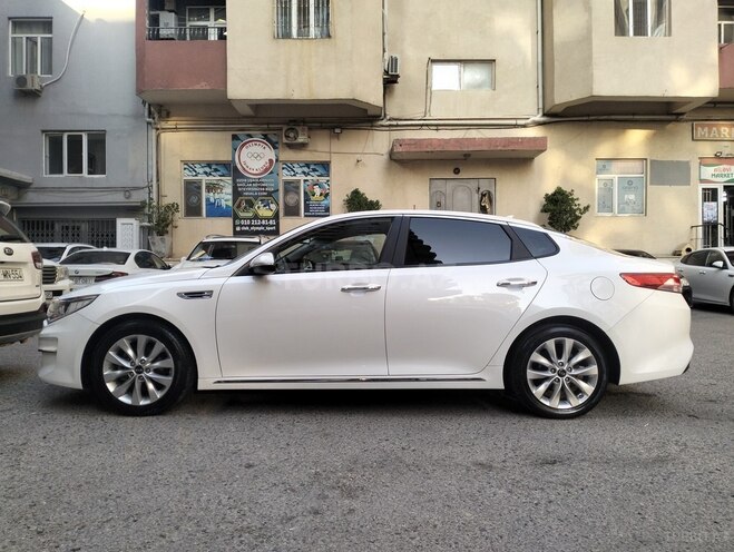 Kia K5-6
