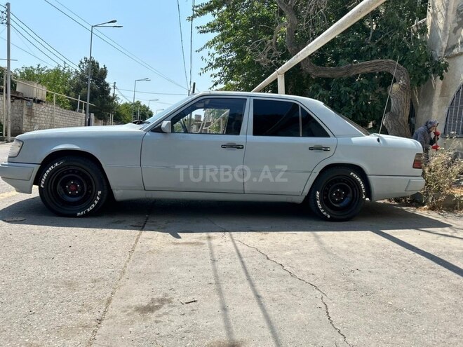Mercedes E 200 1992, 500,000 km - 2.0 l - Bakı