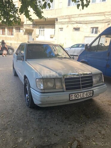 Mercedes E 200 1992, 500,000 km - 2.0 l - Bakı